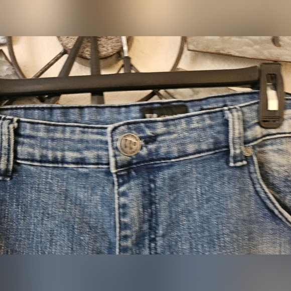 Waimea Men's Distressed Slimmer Fif Blue Jeans Size 40/32 . - Picture 7 of 12